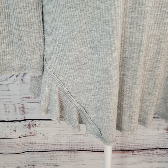 Taylor & Sage Ribbed Babydoll And Lace Top Small Gray Cream - Picture 5 of 12